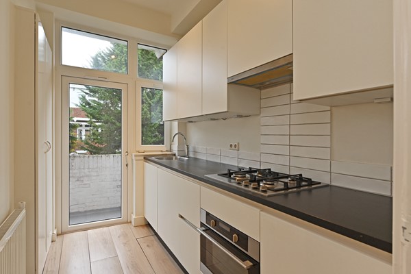 Medium property photo - Bennekomstraat 78, 2573 RH Den Haag